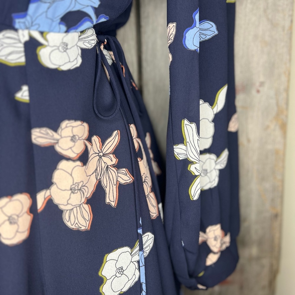 ASTR the Label Navy, Light Blue and Pink Floral Ruffle Wrap Long Sleeve small - Picture 6 of 14